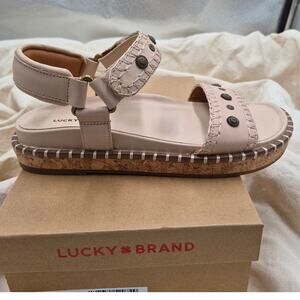 NEW Lucky Brand Women's Ullani Platform Sandal, Murex size 8